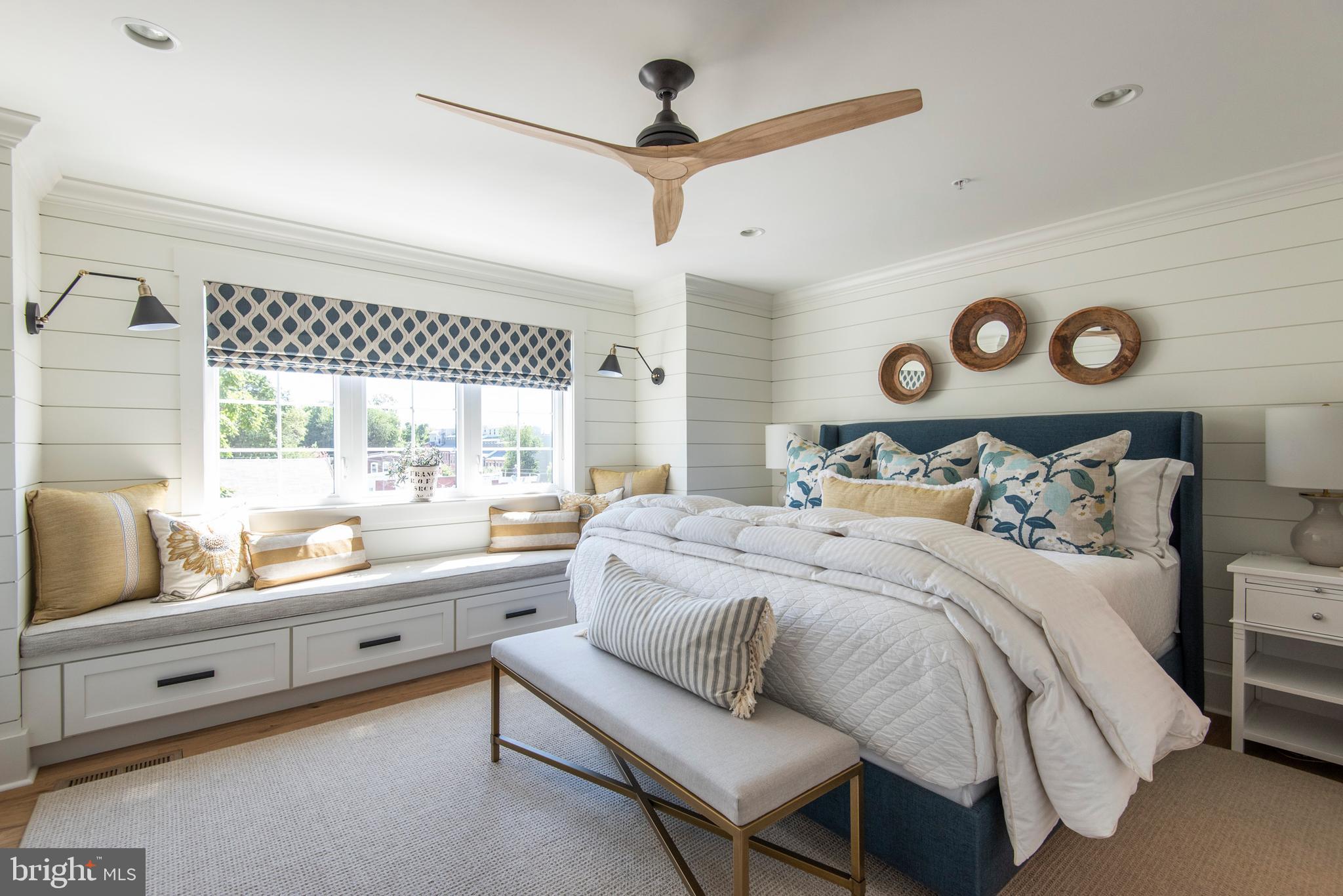 4726 Cross Street Philadelphia, PA 19128 - Photo 34 of 49 Guest Room