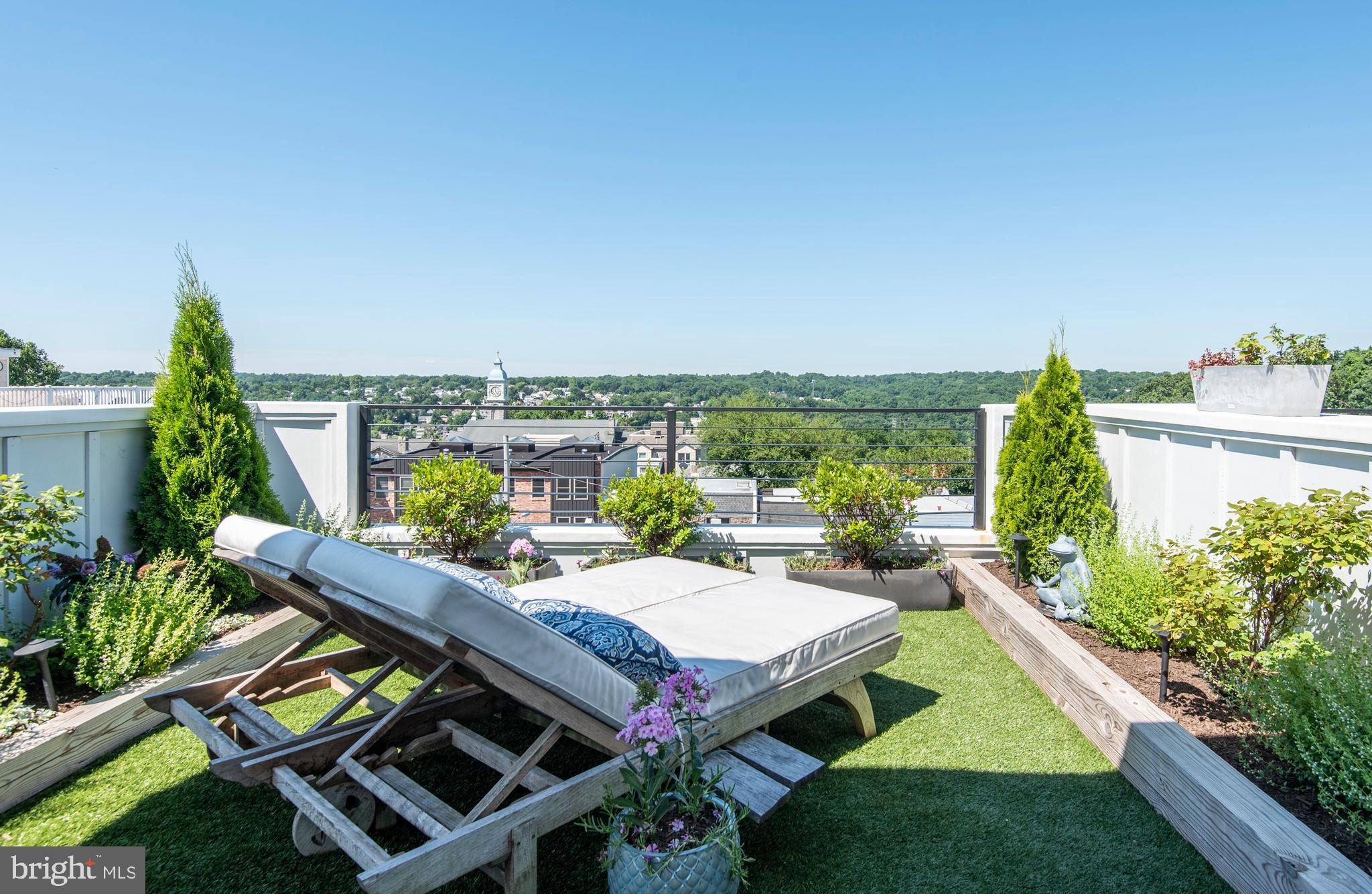 4726 Cross Street Philadelphia, PA 19128 - Photo 38 of 49 Rooftop Deck