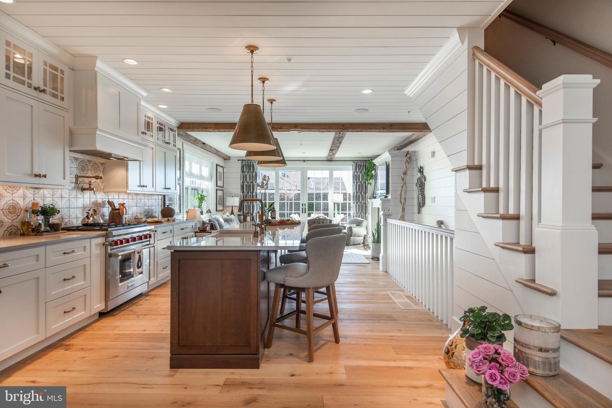 4726 Cross Street Philadelphia, PA 19128 - Photo 4 of 49 Kitchen