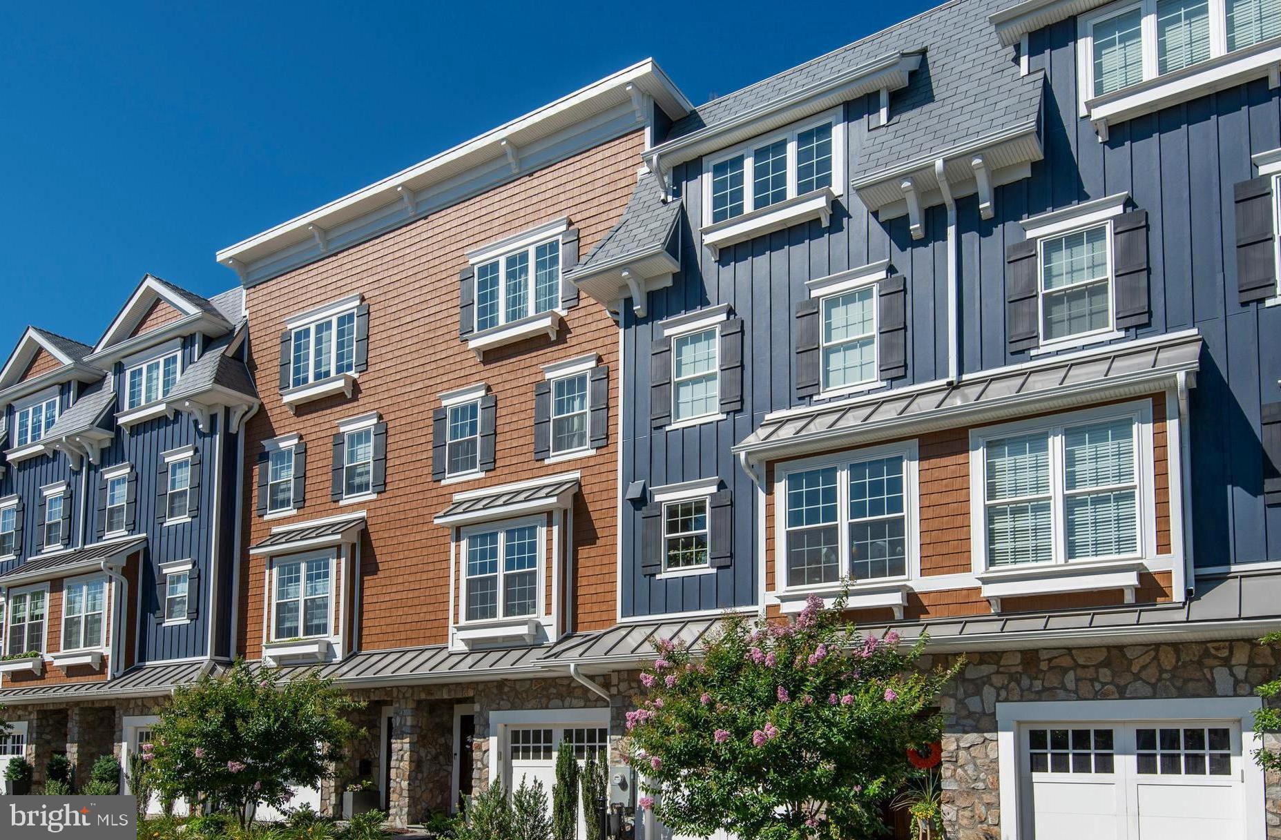 4726 Cross Street Philadelphia, PA 19128 - Photo 48 of 49 Exterior Front