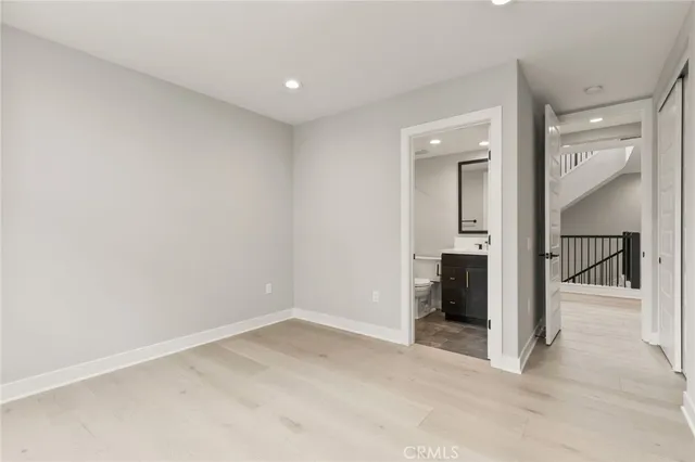 an empty room with an entryway