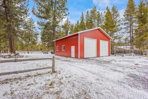 $649,900 | 52531 Lost Ponderosa Road, La Pine, OR 97739