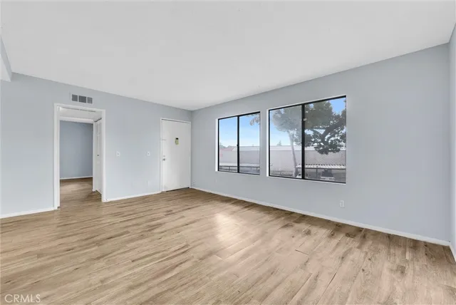 $215,000 | 1735 East Washington Street, Unit B28, Colton, CA 92324