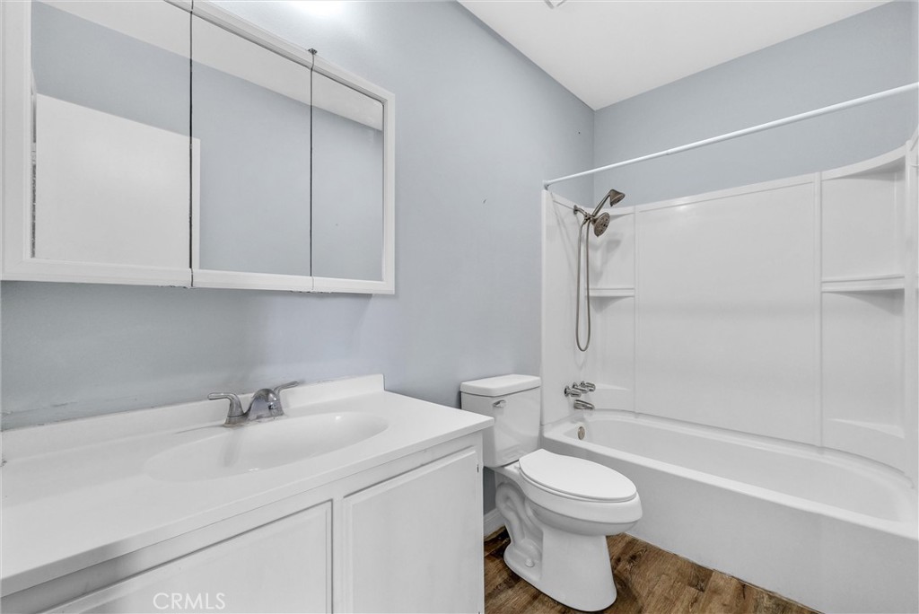 1735 East Washington Street, Unit B28 Colton, CA 92324 - Photo 7 of 9