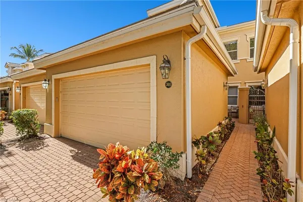 $599,999 | 3031 Marengo Court, Unit 203, Naples, FL 34114