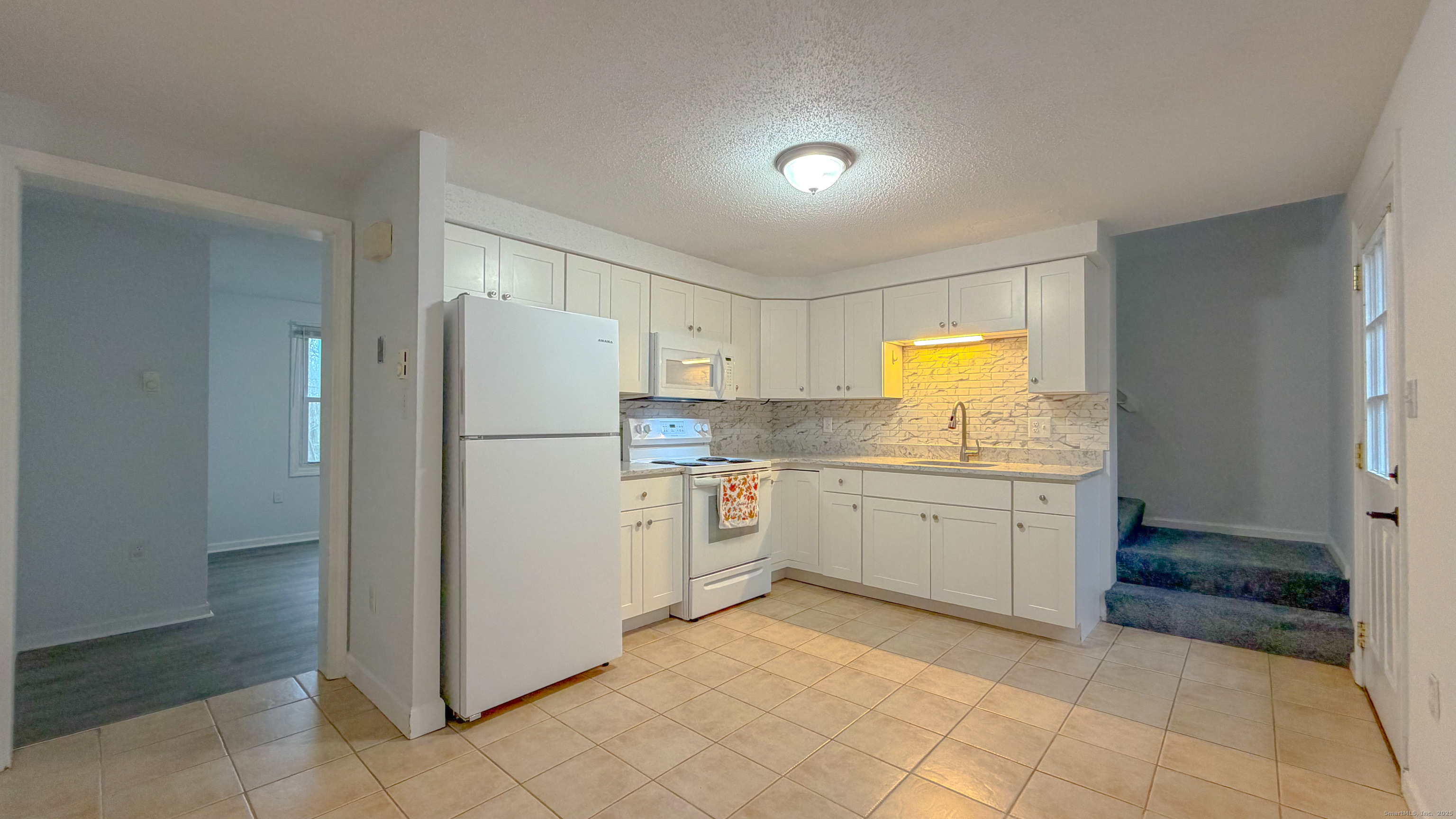 1680 Center Groton Road, Unit B Ledyard, CT 06339 - Photo 9 of 27