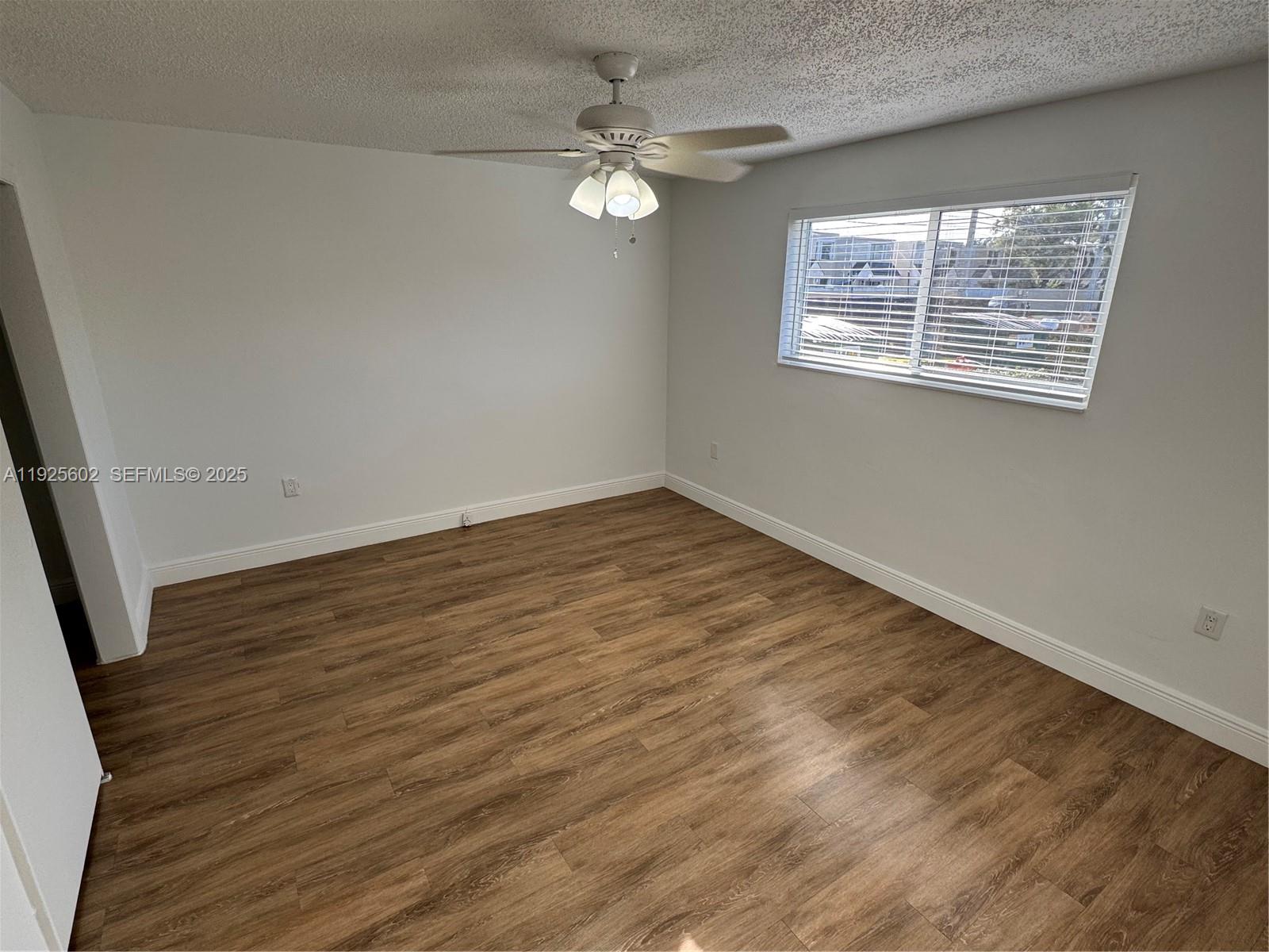 6705 Southwest 44th Street, Unit 27 Miami, FL 33155 - Photo 5 of 7