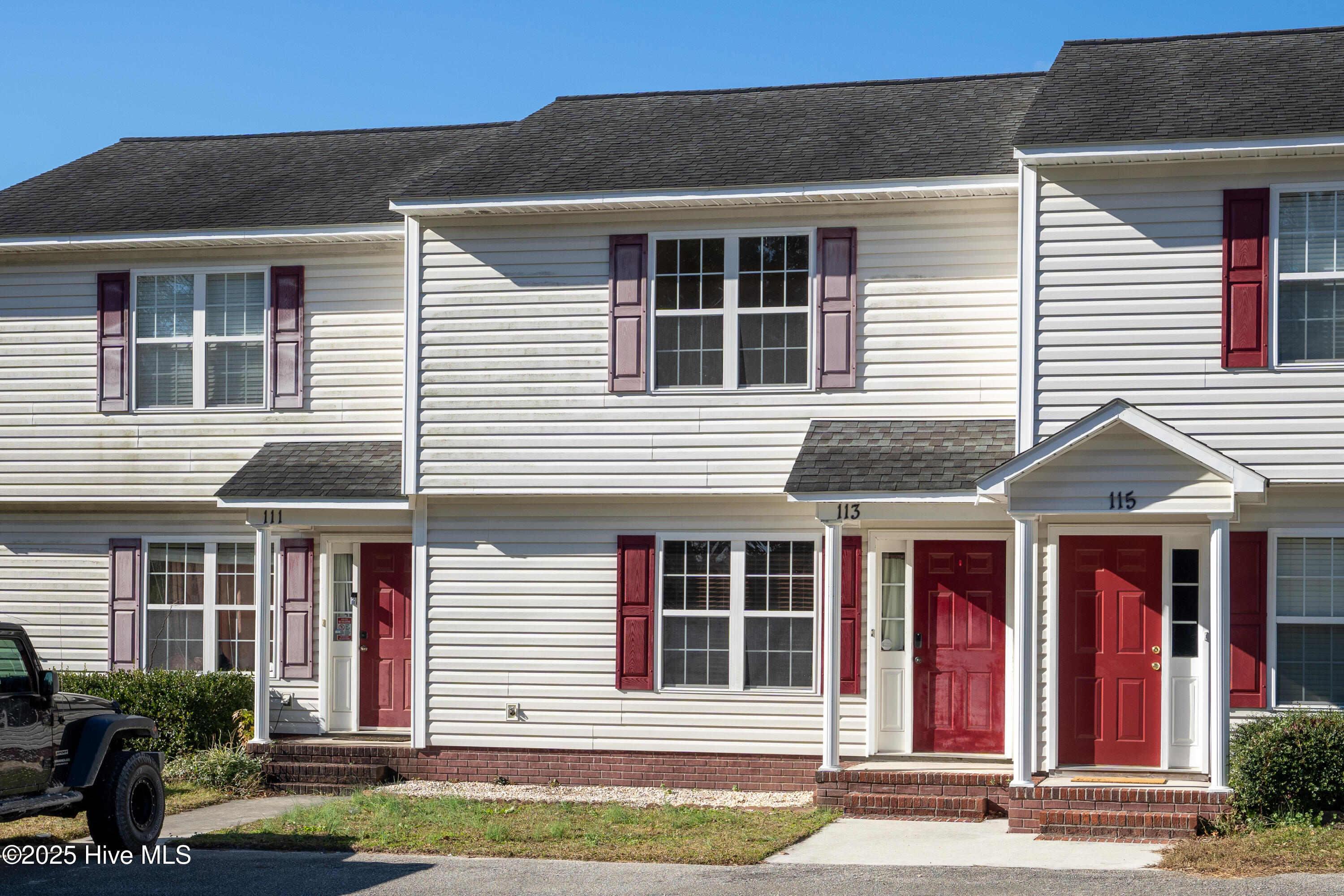 113 Tillet Lane - Exterior - Edited_2