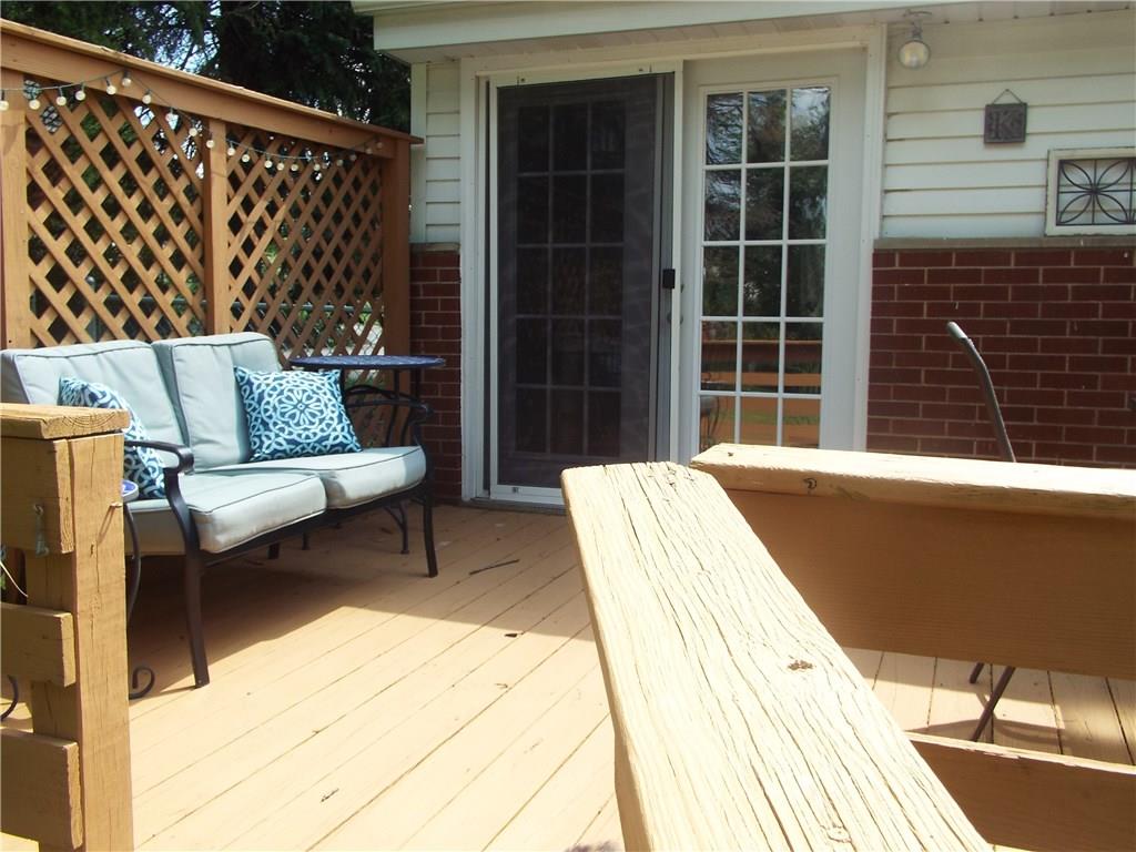 4522 Dawn Road Gibsonia, PA 15044 - Photo 4 of 25