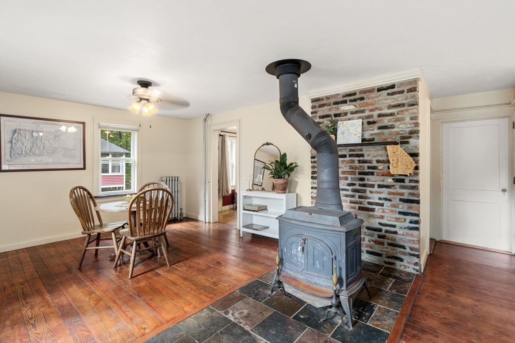 16 Summit Avenue Sturbridge, MA 01518 - Photo 13 of 37