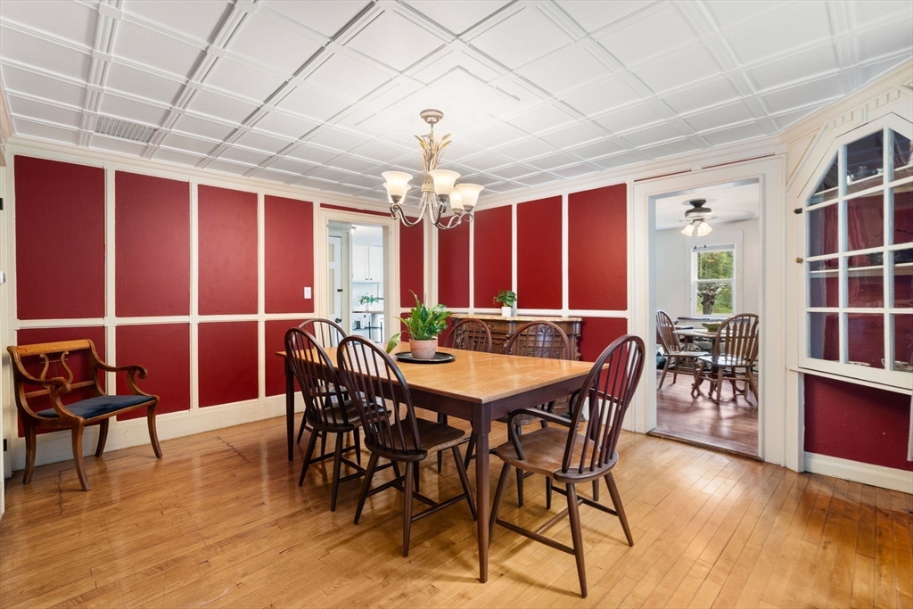 16 Summit Avenue Sturbridge, MA 01518 - Photo 14 of 37