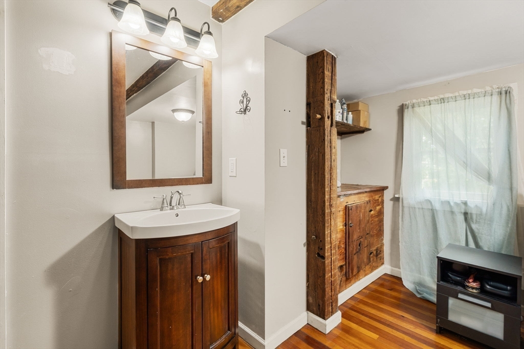 16 Summit Avenue Sturbridge, MA 01518 - Photo 30 of 37
