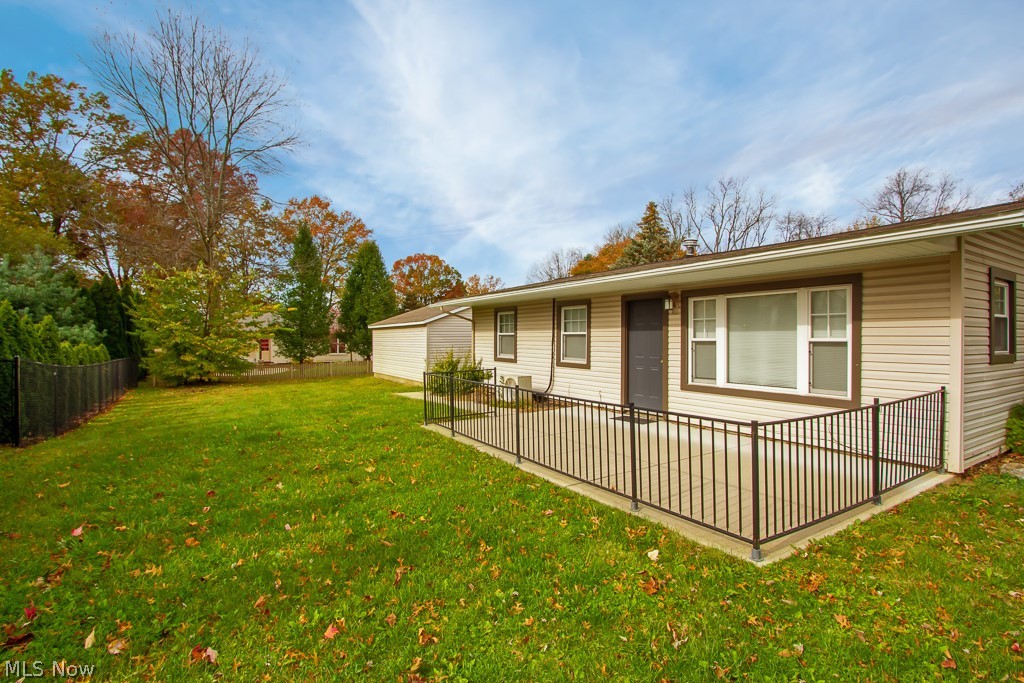 357 Mohawk Street Northwest Canton, OH 44708 - Photo 4 of 23 Gallery Image 4
