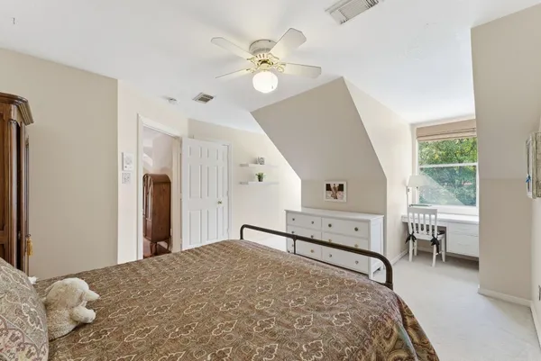 $1,230,000 | 147 North Taylor Point Drive, Spring, TX 77382