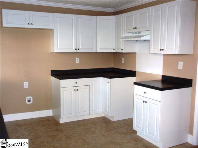 2571 Bishop Road Inman, SC 29349 - Photo 16 of 18