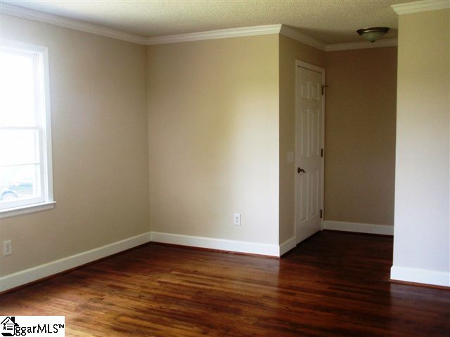 2571 Bishop Road Inman, SC 29349 - Photo 3 of 18