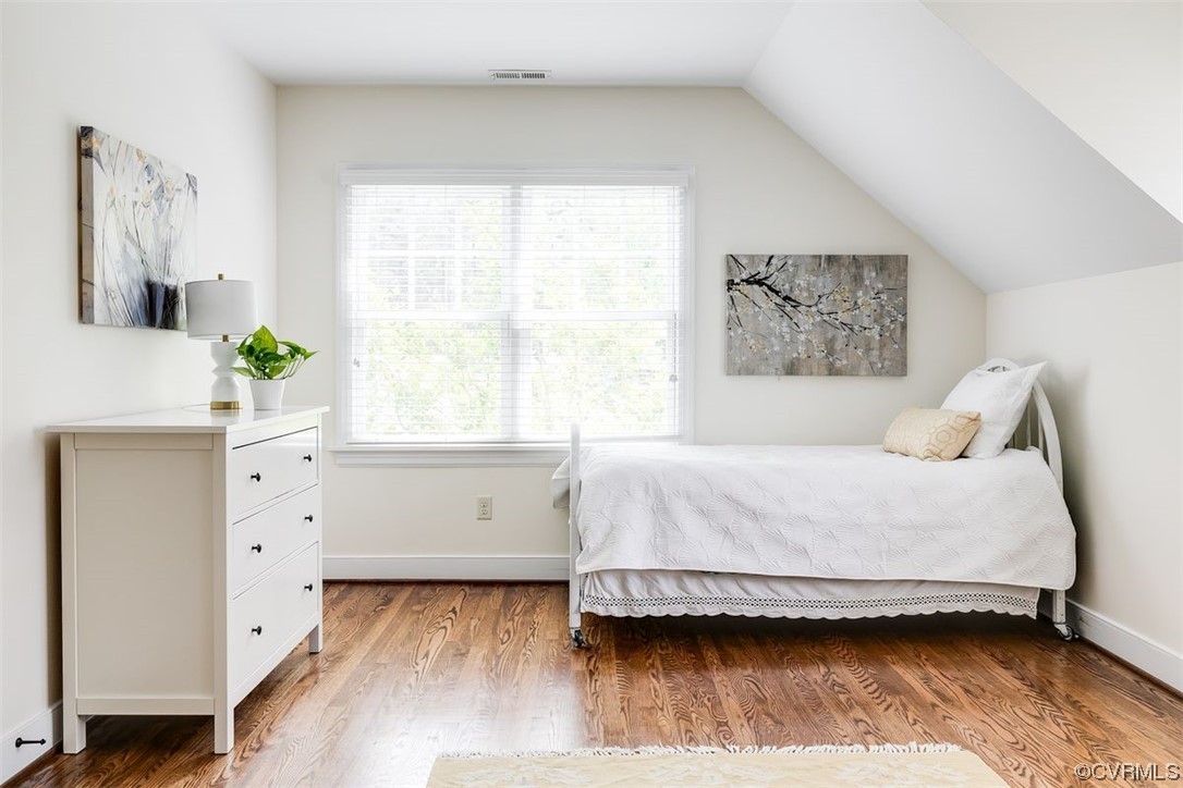 213 Culpepper Road Henrico, VA 23229 - Photo 35 of 46 a bedroom with a bed and a window