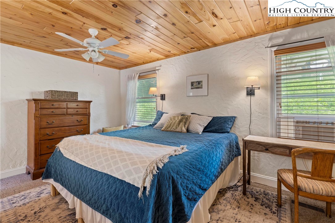 233 Ridgewood Drive Boone, NC 28607 - Photo 18 of 38 Gallery Image 18