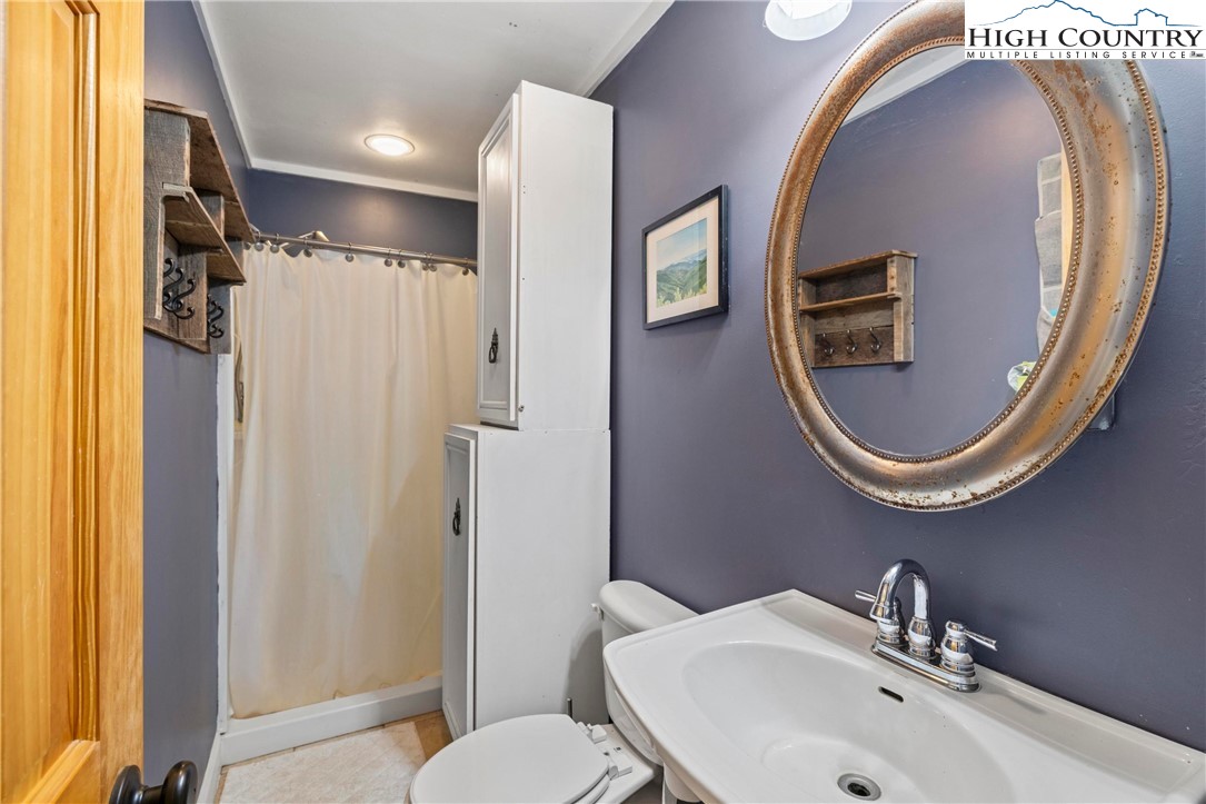 233 Ridgewood Drive Boone, NC 28607 - Photo 27 of 38 Gallery Image 27