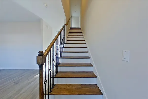 $395,000 | 247 Chestnut Drive, Brunswick, GA 31523