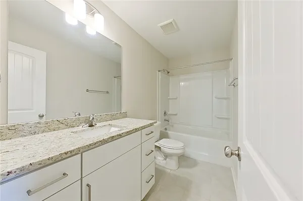 $395,000 | 247 Chestnut Drive, Brunswick, GA 31523