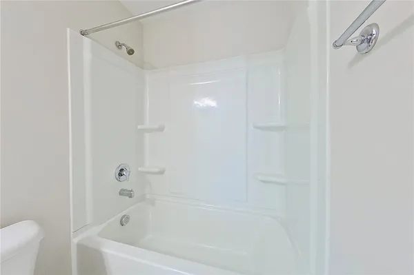 $395,000 | 247 Chestnut Drive, Brunswick, GA 31523