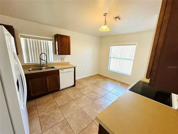 $296,000 | 1500 Kayuni Drive, Mascotte, FL 34753