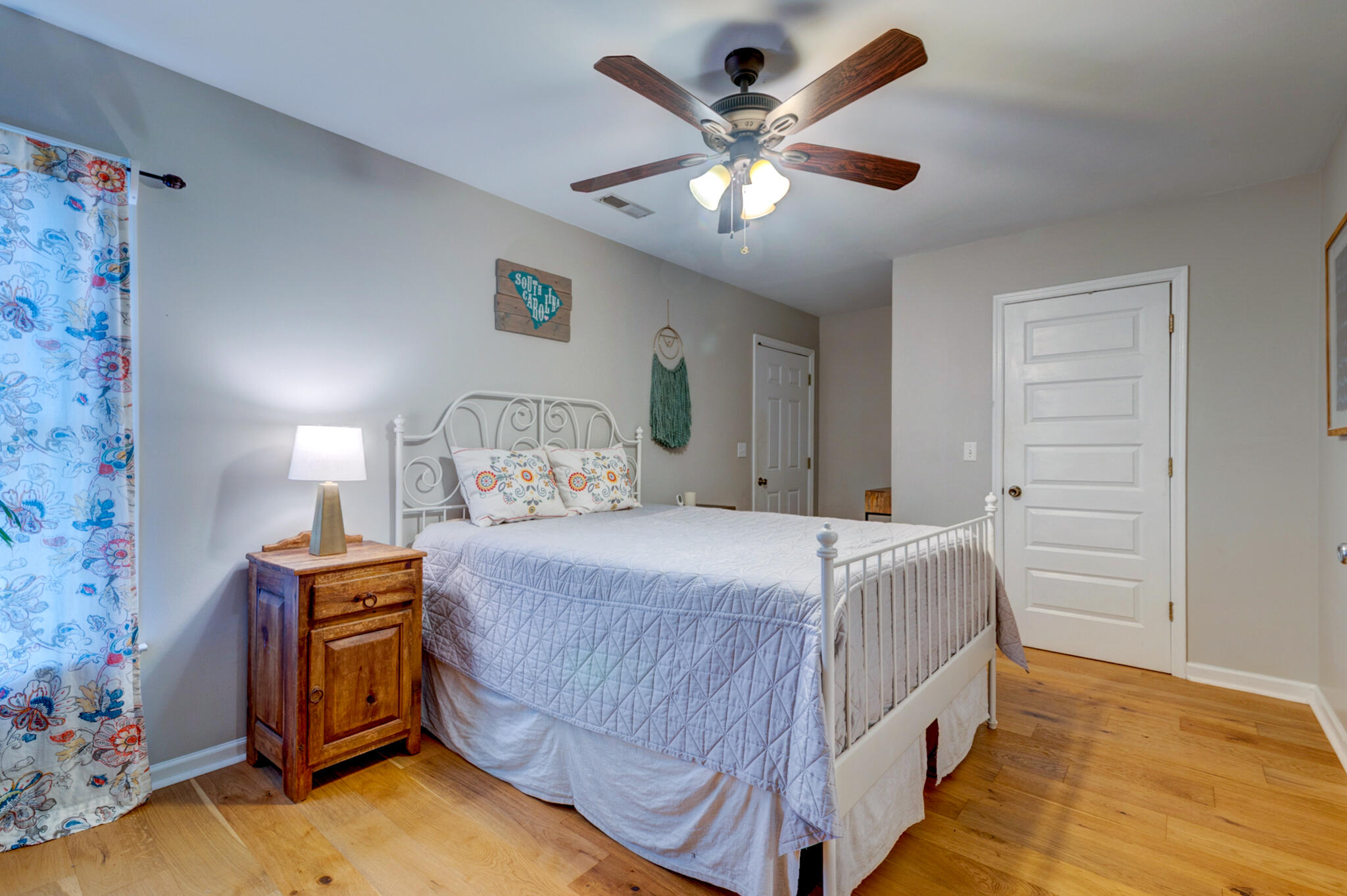 731 Fort Johnson Road Charleston, SC 29412 - Photo 24 of 39 731 Fort Johnson - 28 - CMG