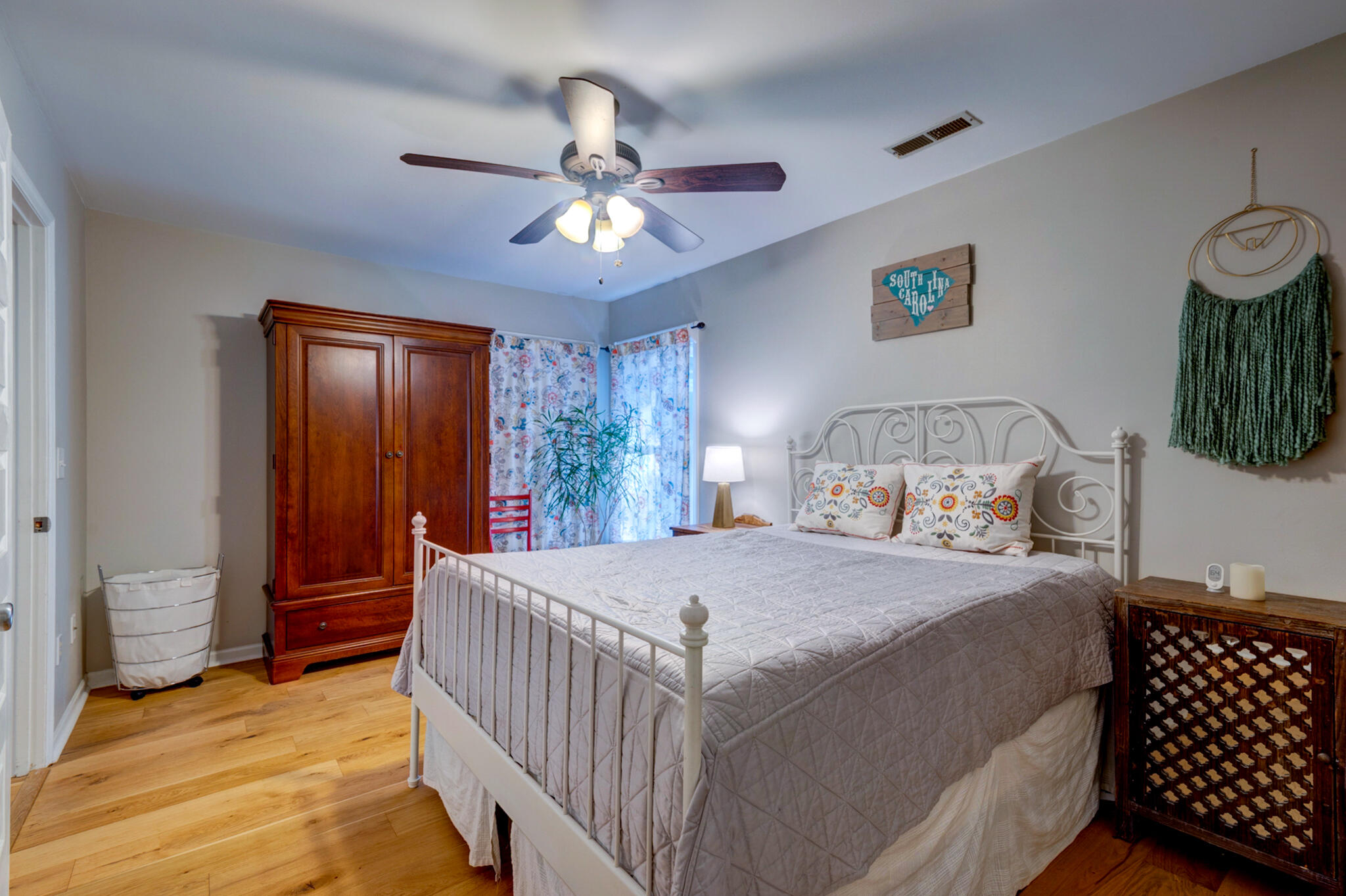 731 Fort Johnson Road Charleston, SC 29412 - Photo 26 of 39 731 Fort Johnson - 29 - CMG