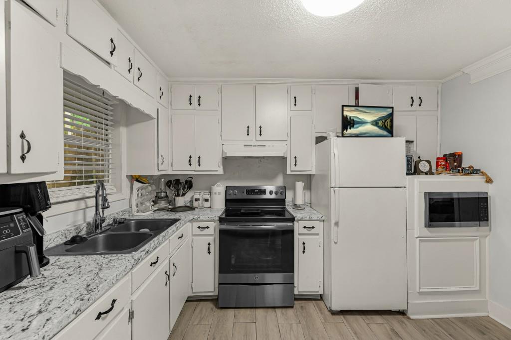 481 East Johns Road Northwest Lilburn, GA 30047 - Photo 12 of 30