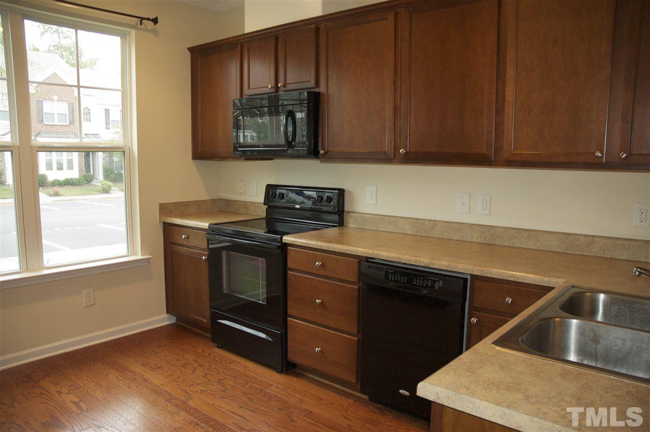 3023 Berkeley Springs Place Raleigh, NC 27616 - Photo 8 of 12