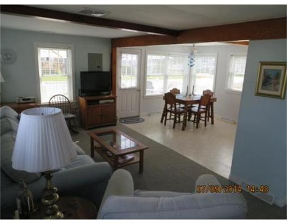 77 Everson Road Marshfield, MA 02050 - Photo 4 of 13 Gallery Image 4