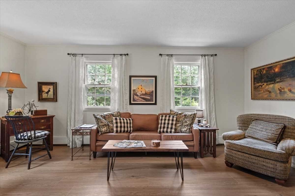 822 Hardwick Road Hardwick, MA 01037 - Photo 11 of 31