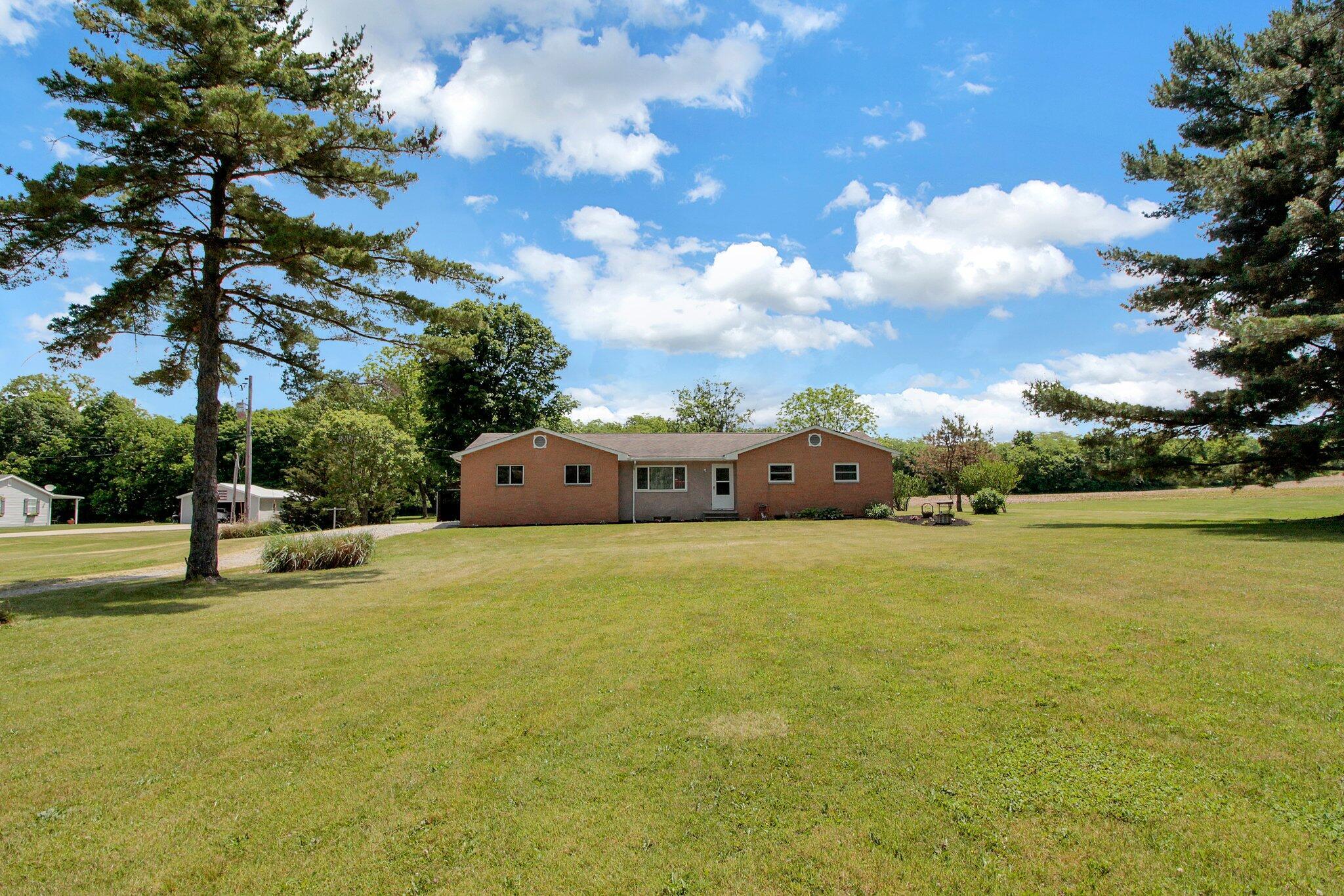 5760 Amanda Northern Road Carroll, OH 43112 - Photo 21 of 23 .
