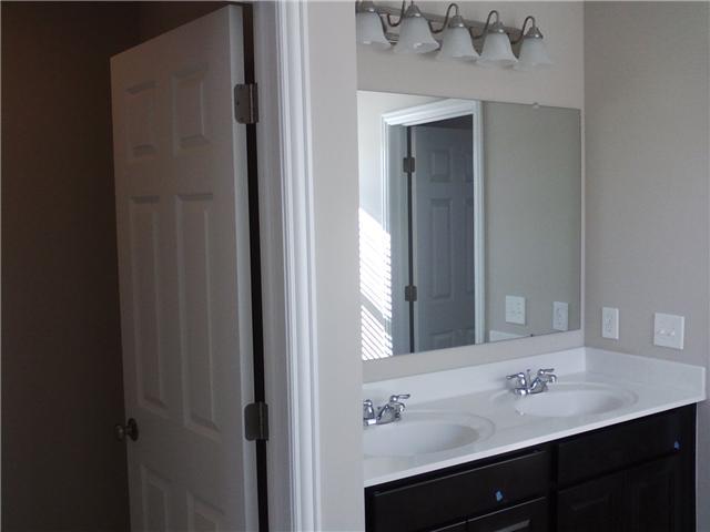 5694 Stearns Road, Unit 379 Dublin, OH 43016 - Photo 8 of 12