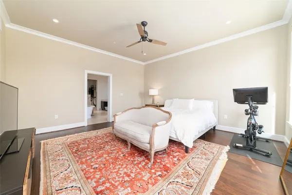 $1,150,000 | 2221 Welch Street, Unit 201, Houston, TX 77019
