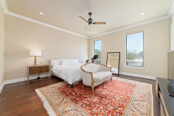$1,150,000 | 2221 Welch Street, Unit 201, Houston, TX 77019