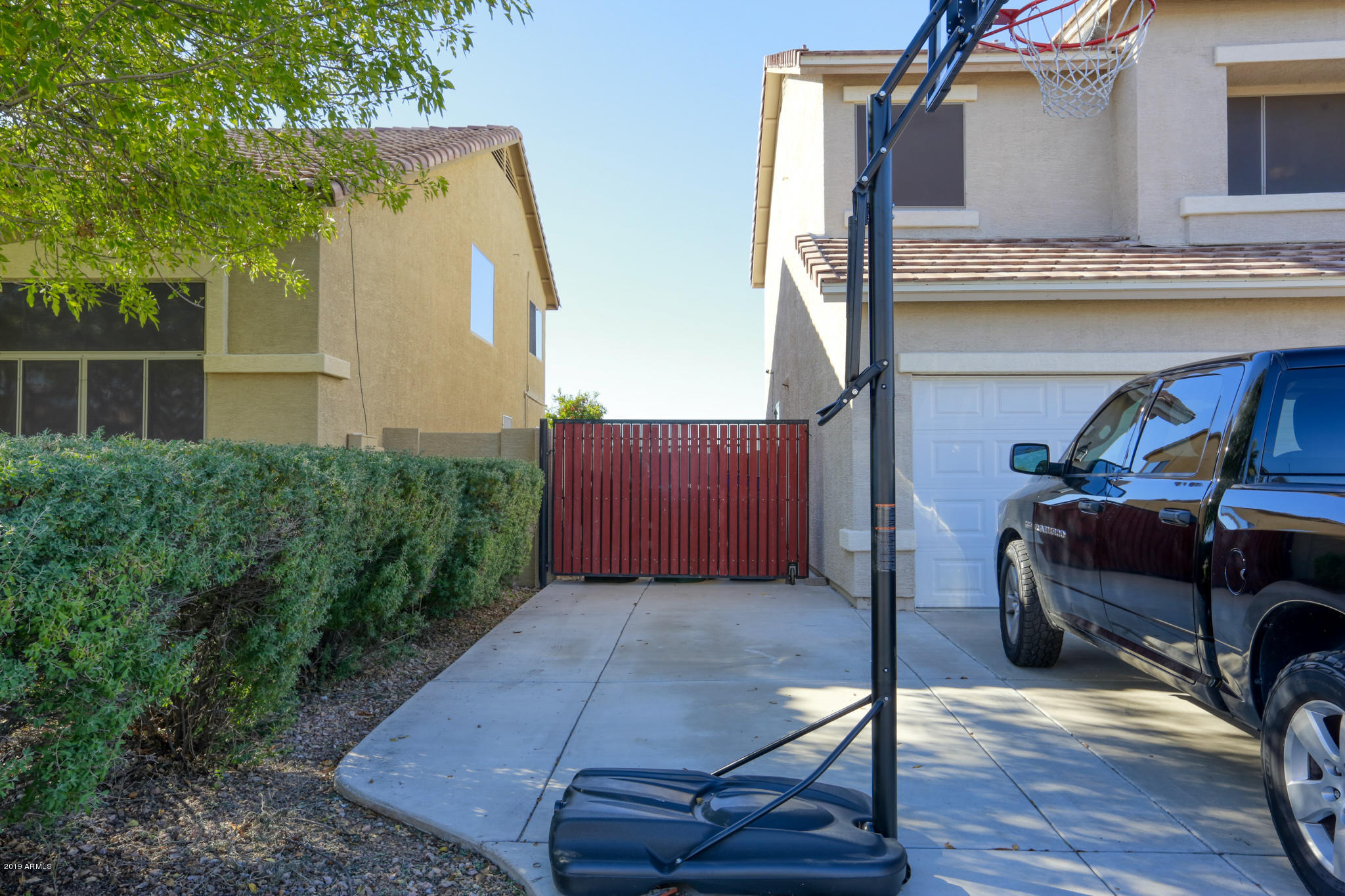 1836 South Rialto Mesa, AZ 85209 - Photo 3 of 25 1836 S RIALTO ST