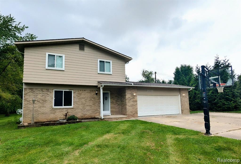 26199 Power Road Farmington Hills, MI 48334 - Photo 2 of 51