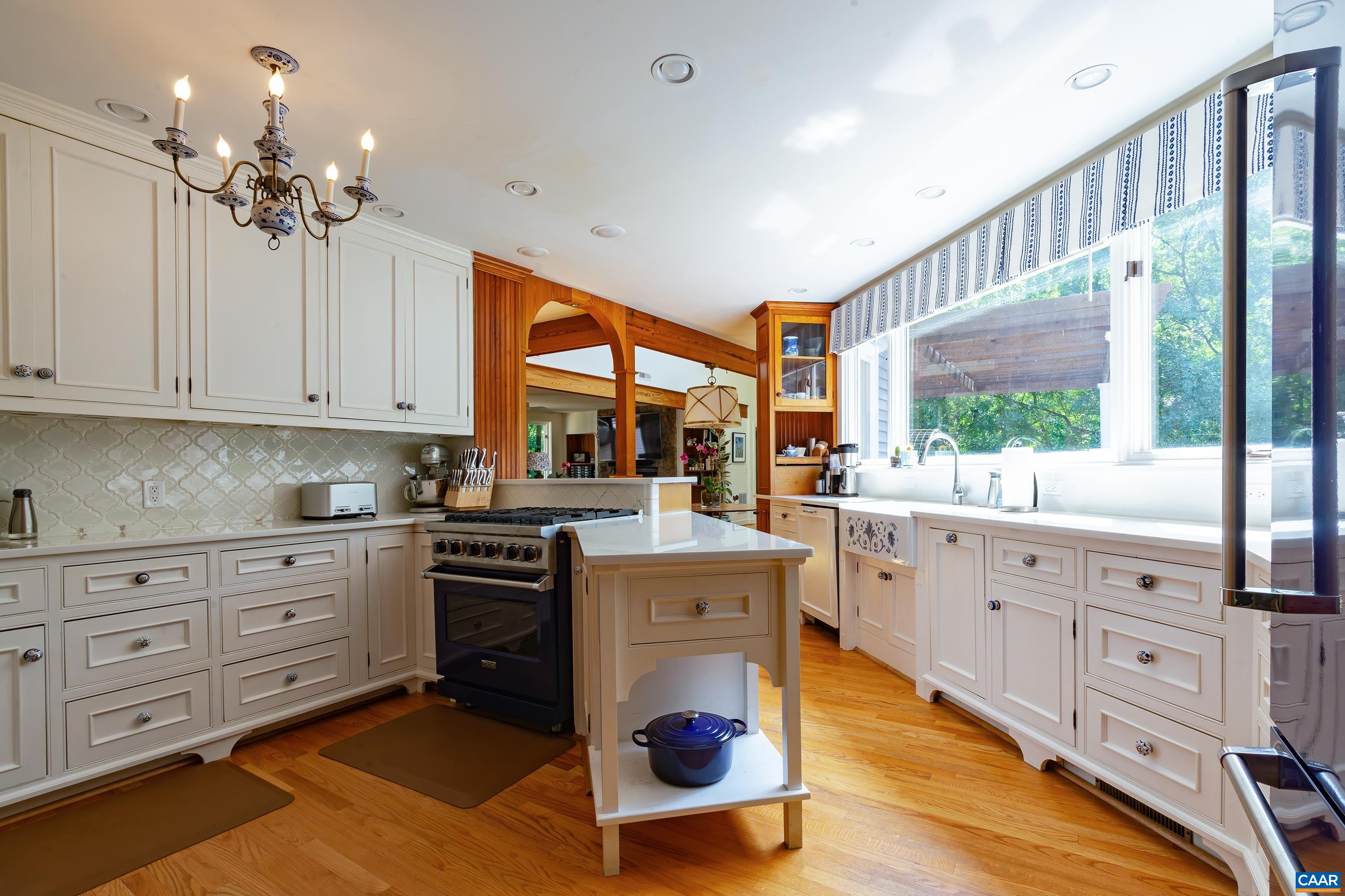 275 Spring Lane Charlottesville, VA 22903 - Photo 15 of 67 Gallery Image 15