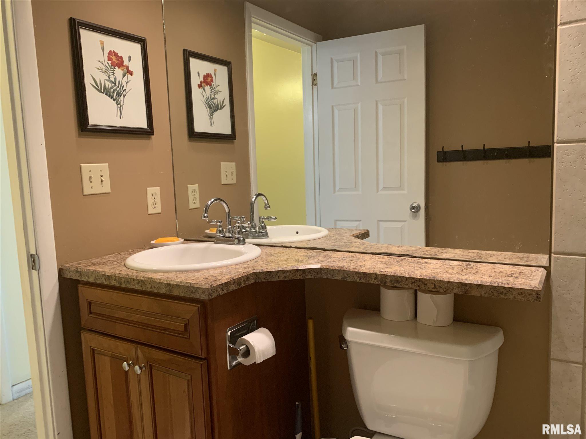 87 Fairway Vista Road Murphysboro, IL 62966 - Photo 25 of 33 Gallery Image 25