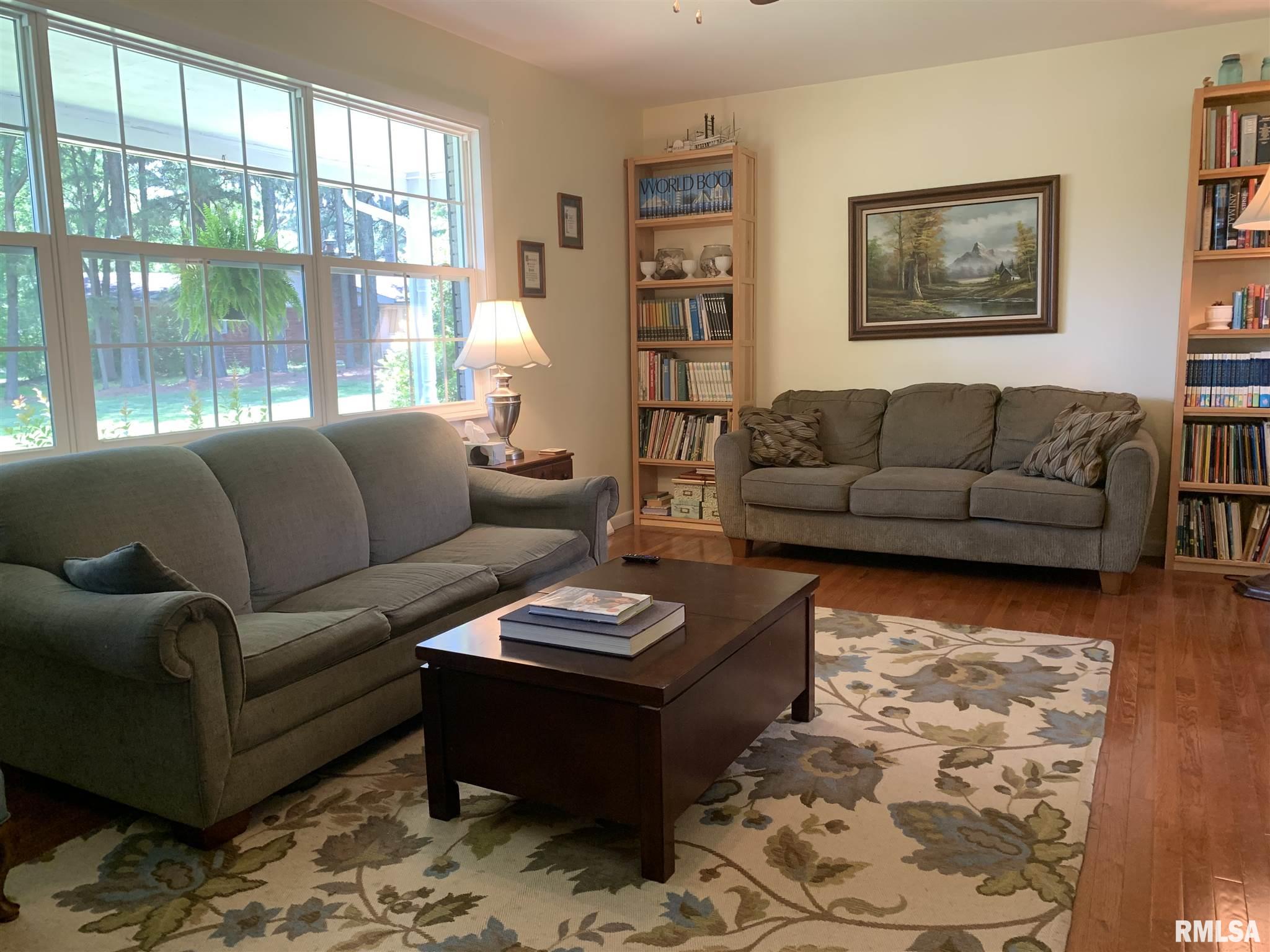 87 Fairway Vista Road Murphysboro, IL 62966 - Photo 7 of 33 Gallery Image 7