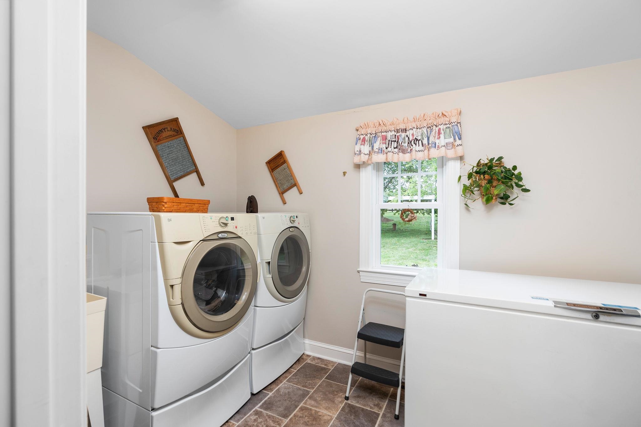 141 Lea Port Road Mount Sidney, VA 24467 - Photo 19 of 72 Gallery Image 19