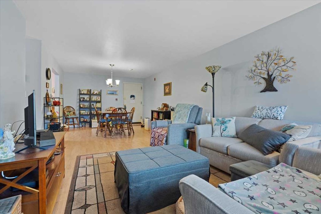 1321 Worcester Road, Unit 511 Framingham, MA 01701 - Photo 10 of 20 Gallery Image 10