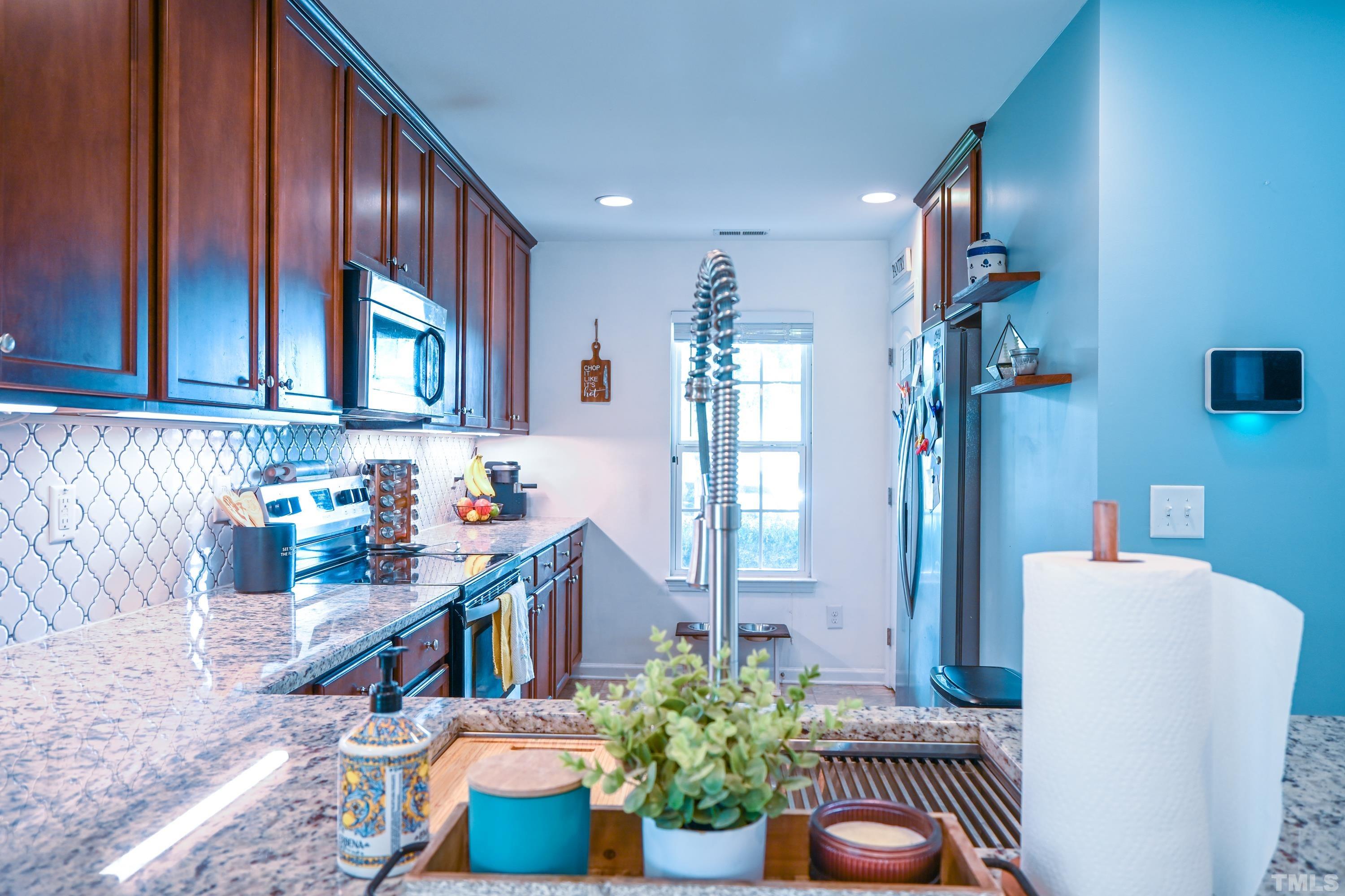 1521 Flowering Peach Trail Raleigh, NC 27610 - Photo 5 of 32 Gallery Image 5