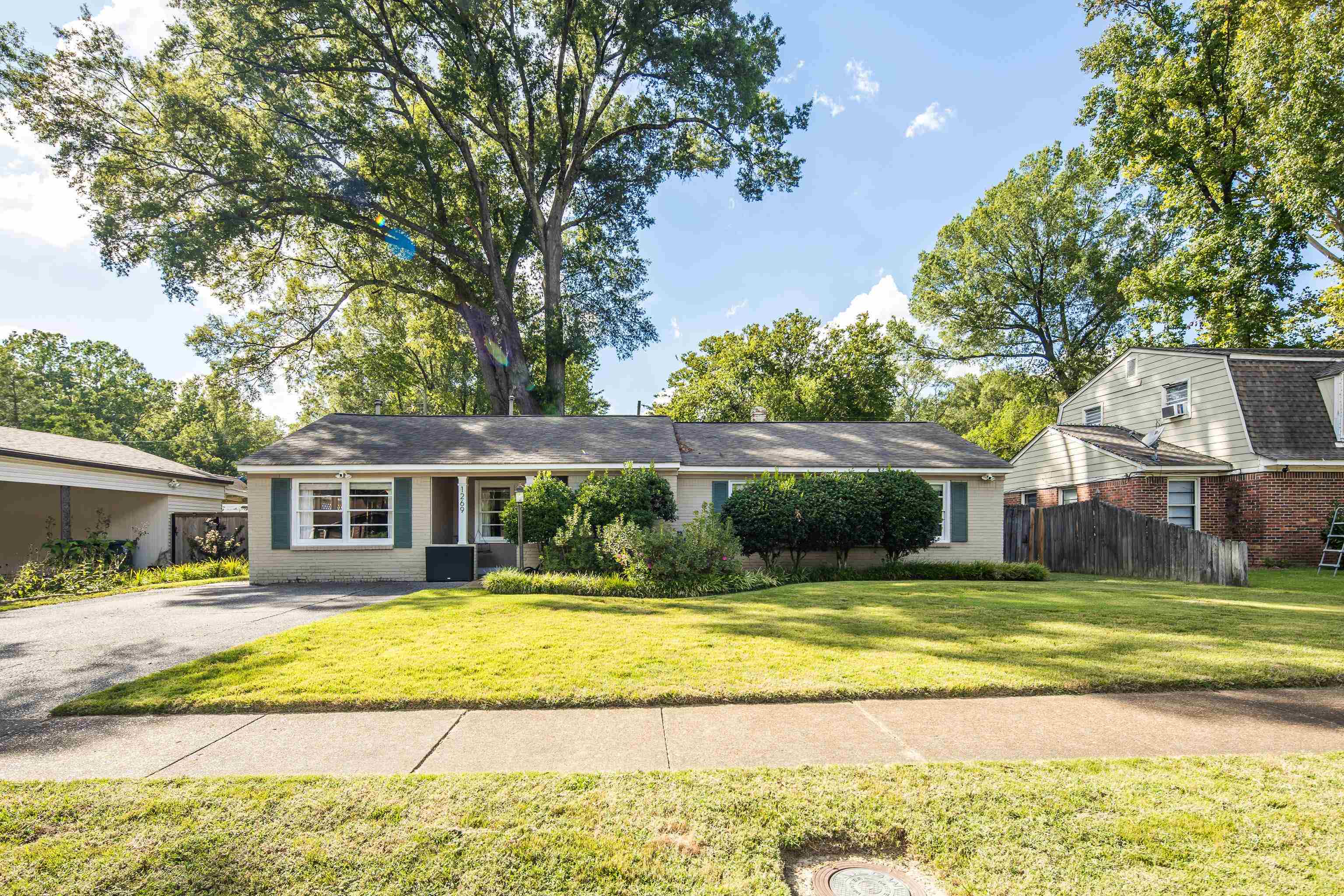 1269 West Perkins Road Memphis, TN 38117 - Photo 1 of 31