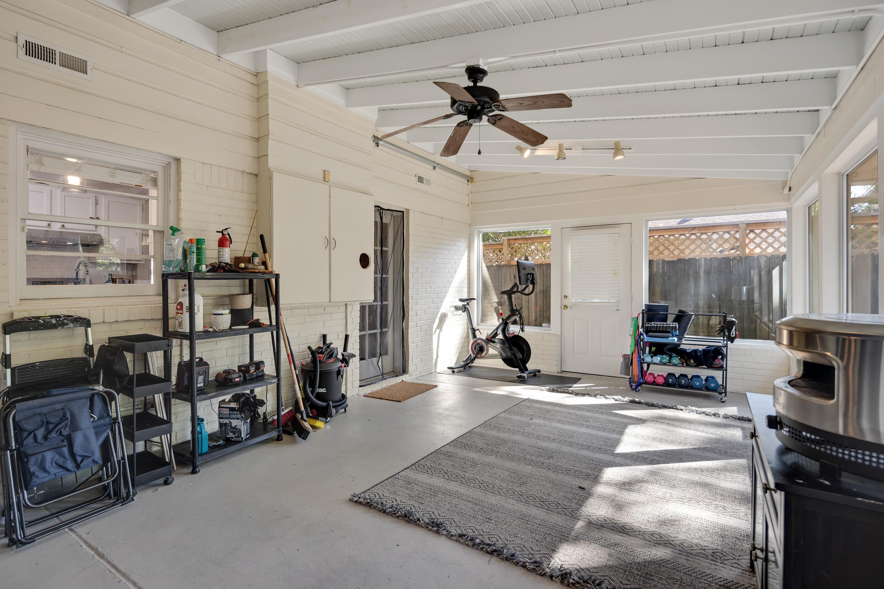 1269 West Perkins Road Memphis, TN 38117 - Photo 26 of 31 a view of a room with gym equipment