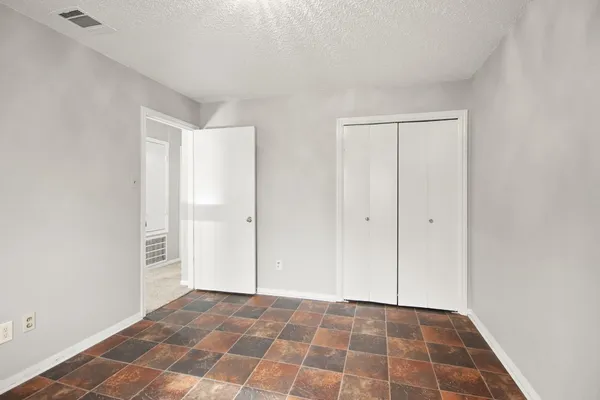 $2,000 | 17610 Possums Run Drive, Humble, TX 77396