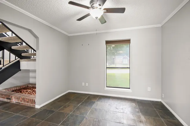 $2,300 | 17610 Possums Run Drive, Humble, TX 77396