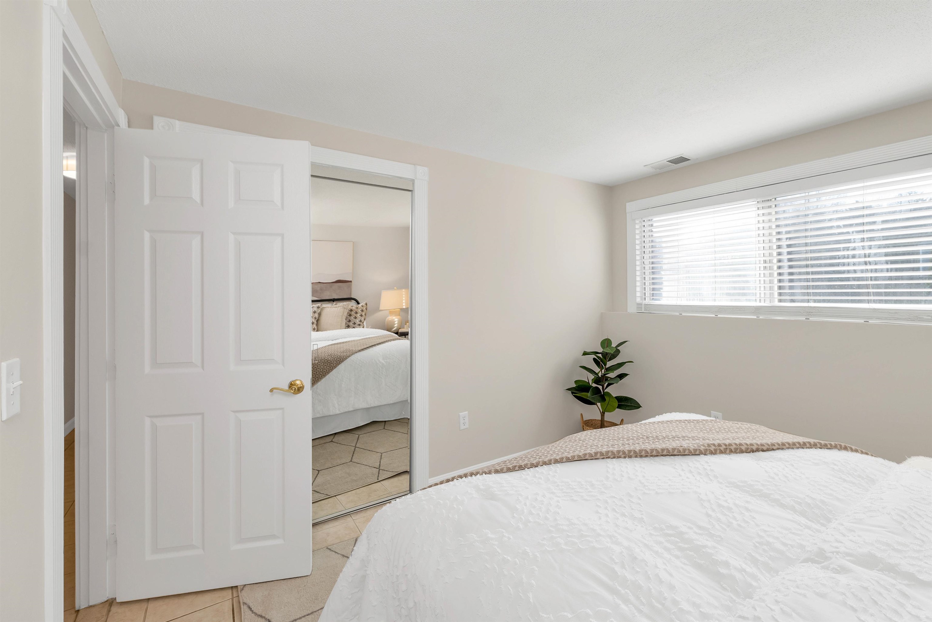 28 Seabury Hampton, NH 03842 - Photo 10 of 35